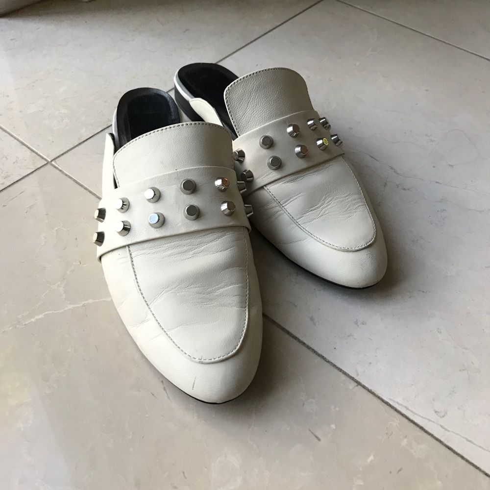 Dolce Vita white mule